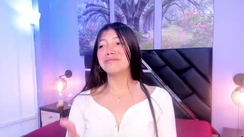 Kimberly Villalobos online show from February 2025 11:42:02 AM