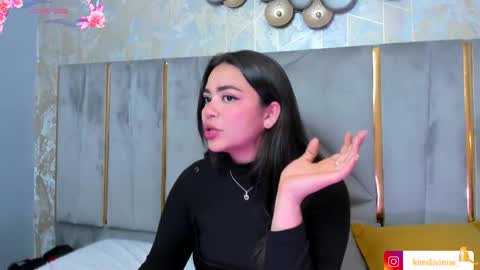  KIM  online show from October 2025 02:45:01 AM