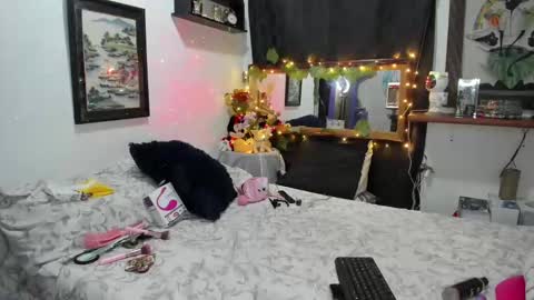 Snapshot of kimgodoy chatting on February 2025 03:21:02 AM alejagodoy99 online show from February 2025 03:21:02 AM