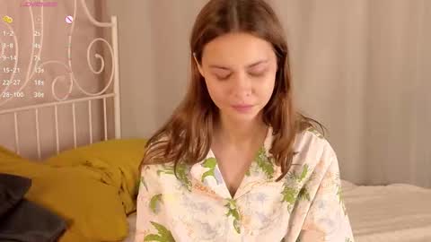 Kate online show from September 2025 01:24:02 PM