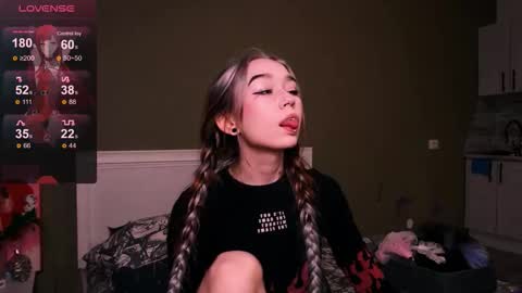 Kimiko online show from October 2025 11:40:01 AM