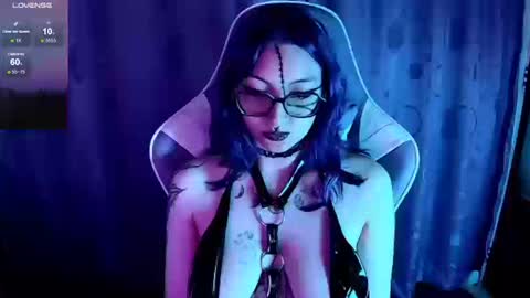 Snapshot of kimlennox_ chatting on September 2025 01:22:01 PM online show from September 2025 01:22:01 PM