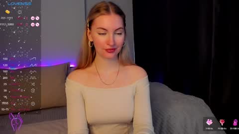 Snapshot of kimmy1_powell chatting on January 2025 05:19:02 AM kimmy1_powell online show from January 2025 05:19:02 AM
