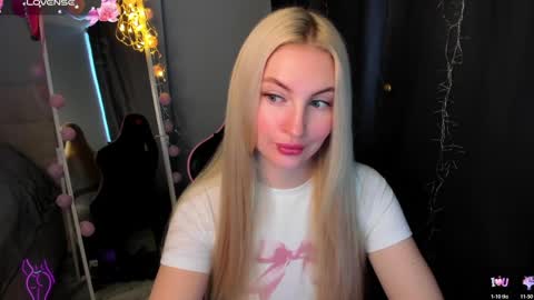 kimmy1_powell online show from April 2026 02:31:01 AM