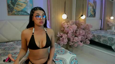 kimmy_bolton online show from April 2026 12:04:01 PM