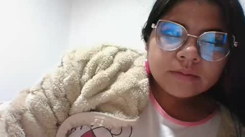 Snapshot of kimmy_kimmy_ chatting on January 2025 07:36:01 AM Kimmy online show from January 2025 07:36:01 AM