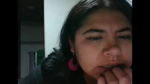 Snapshot of kimmy_kimmy_ chatting on January 2025 01:00:02 AM Kimmy online show from January 2025 01:00:02 AM