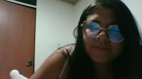 Snapshot of kimmy_kimmy_ chatting on January 2025 02:37:01 AM Kimmy online show from January 2025 02:37:01 AM