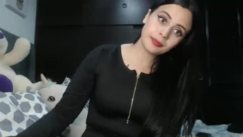 Snapshot of kimmy_one_ chatting on December 2024 10:58:02 PM kelly online show from December 2024 10:58:02 PM