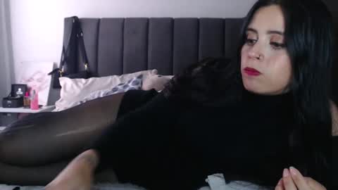Snapshot of kimmy_one_ chatting on March 2025 06:01:02 PM kelly online show from March 2025 06:01:02 PM
