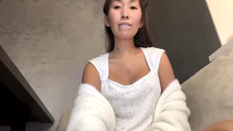 Snapshot of kimmy_sunn chatting on December 2024 01:33:01 PM Kimmy online show from December 2024 01:33:01 PM