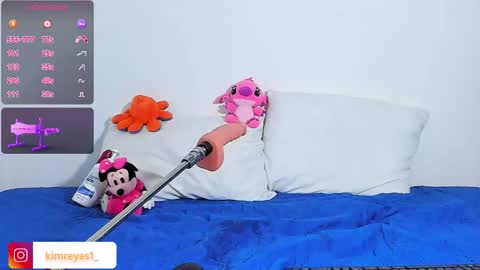 Snapshot of kimreyes1 chatting on September 2025 01:54:01 AM Kim online show from September 2025 01:54:01 AM