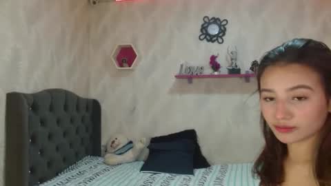 Snapshot of kimty_ chatting on September 2025 11:27:02 PM kimty online show from September 2025 11:27:02 PM