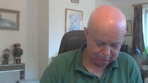 kindahairy4u online show from September 2025 03:22:02 PM