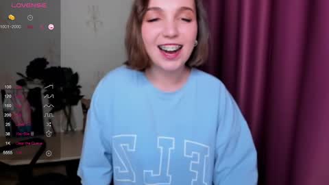 Hazel online show from December 2024 05:03:01 PM