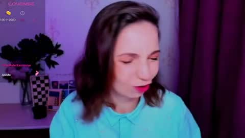 Snapshot of kindhazelhere_ chatting on June 2026 08:31:01 AM Hazel online show from June 2026 08:31:01 AM