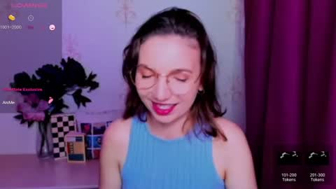 Snapshot of kindhazelhere_ chatting on July 2026 09:12:02 AM Hazel online show from July 2026 09:12:02 AM