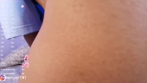 Snapshot of king_azahell chatting on January 2025 06:02:02 AM king help me reach 100 likes online show from January 2025 06:02:02 AM