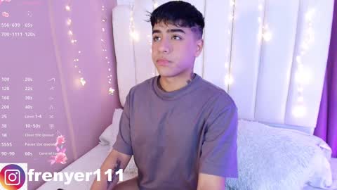 Snapshot of king_azahell chatting on March 2025 09:59:01 PM king help me reach 100 likes online show from March 2025 09:59:01 PM