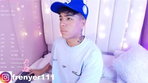 Snapshot of king_azahell chatting on March 2025 03:05:02 AM king help me reach 100 likes online show from March 2025 03:05:02 AM