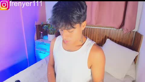 king  help me reach 100 likes online show from April 2026 02:37:02 AM