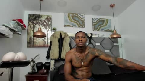 HOT MEN BLACK online show from January 2025 12:52:01 PM