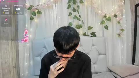 Snapshot of king_luxury1 chatting on August 2026 12:18:01 PM King online show from August 2026 12:18:01 PM
