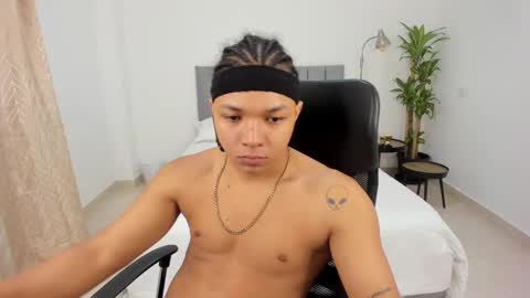Snapshot of king_master77 chatting on March 2025 11:17:01 AM king_master77 online show from March 2025 11:17:01 AM