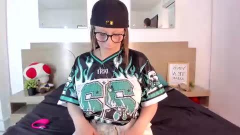 Snapshot of king_n_kathe_ chatting on July 2026 12:41:01 PM King Kathe online show from July 2026 12:41:01 PM