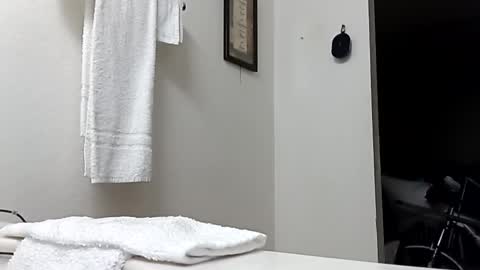 Snapshot of kingalexist chatting on October 2025 03:09:01 AM kingalexist online show from October 2025 03:09:01 AM