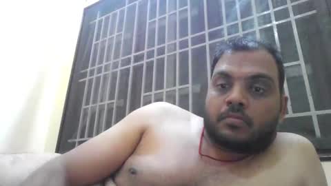 kingalpines1 online show from October 2025 06:52:02 PM