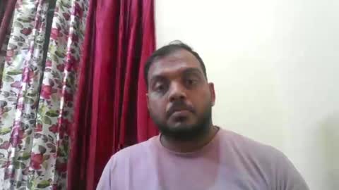 Snapshot of kingalpines1 chatting on May 2026 05:29:01 PM kingalpines1 online show from May 2026 05:29:01 PM