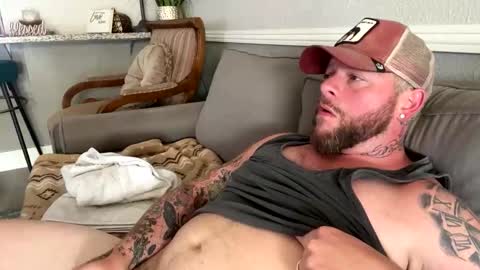kingcali420_ online show from May 2026 04:15:01 PM