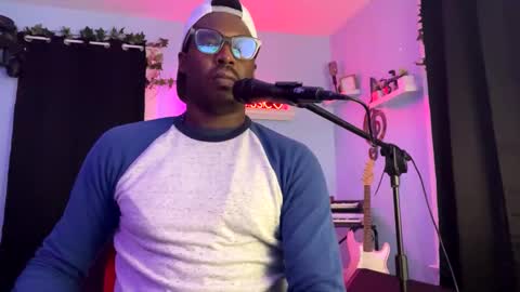 KC online show from December 2024 01:14:01 AM