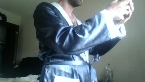 kingd238er online show from April 2026 10:49:01 PM