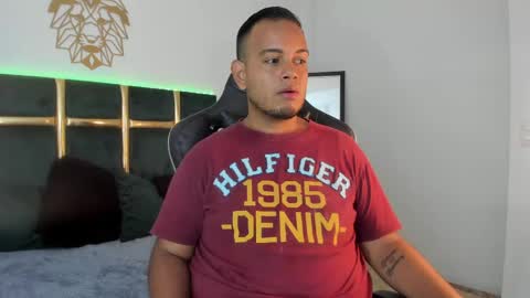 kingg_jay online show from May 2026 11:52:02 AM