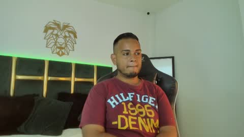 kingg_jay online show from June 2026 11:54:01 AM