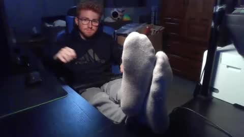 Snapshot of kingoffootfetish chatting on October 2025 09:38:02 AM Master King Tommy online show from October 2025 09:38:02 AM