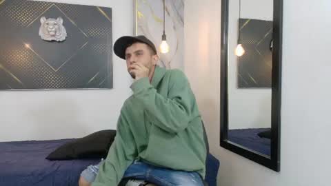 KING  online show from July 2026 03:24:02 AM