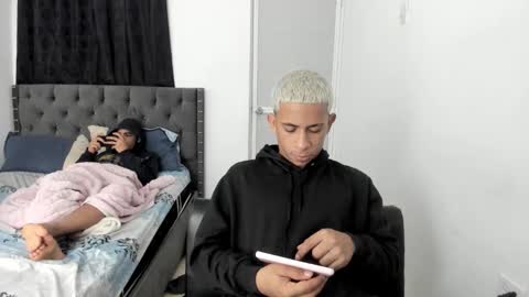 DOMINANT ALPHA KINGS online show from November 2025 08:04:01 AM