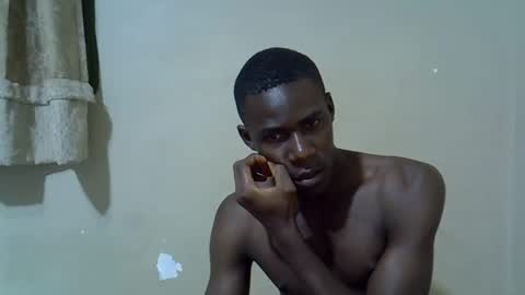 kingsleeee online show from May 2026 03:01:02 AM