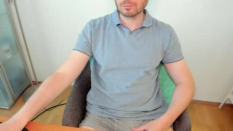 Snapshot of kinksubbydubby chatting on June 2026 05:13:02 PM kinksubbydubby online show from June 2026 05:13:02 PM
