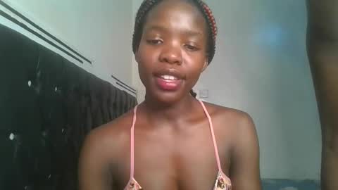 kinky_aria online show from September 2025 06:31:01 PM