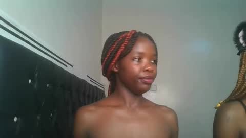 kinky_aria online show from September 2025 06:43:02 PM