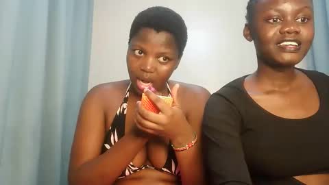 Lola online show from October 2025 01:07:01 PM