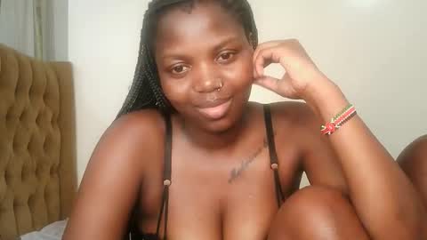 Lola online show from April 2026 11:10:02 PM