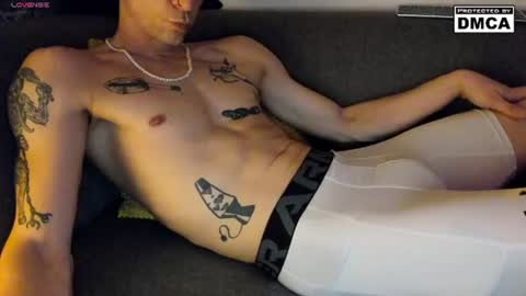 kinky_spidey online show from June 2026 02:24:02 AM