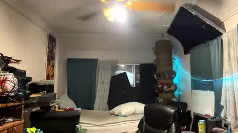 Kinky Cassie online show from November 2025 07:41:02 AM