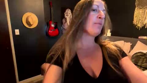 Snapshot of kinkyblinders chatting on October 2025 07:36:02 PM Kinkyblinders online show from October 2025 07:36:02 PM