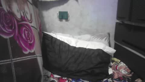 Snapshot of kinkyhotcumm chatting on October 2025 01:06:02 AM KAREN online show from October 2025 01:06:02 AM